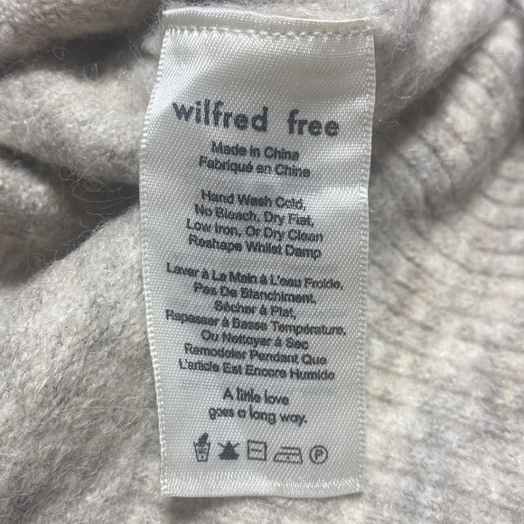 Aritzia Wilfred Wool Blend Beige Turtleneck Long Sleeve Warm Sweater Size Medium - Picture 6 of 7